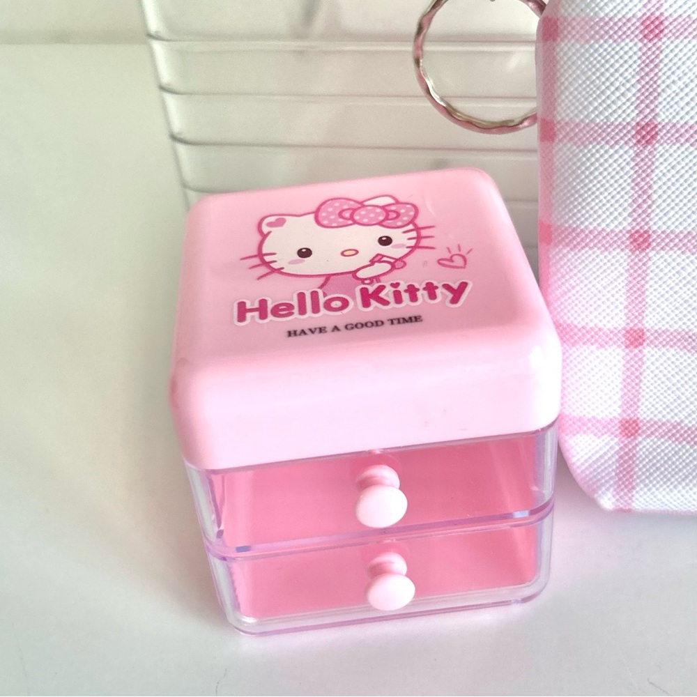 💝(HK346) Hello Kitty Adorable 9-Piece Mini Fun Bundle! - Picture 6 of 7